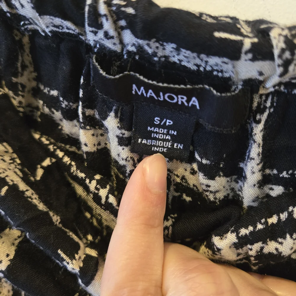 Majora Romper Size Small - Picture 6 of 8